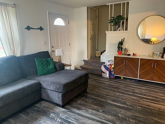 4th image of 5315 Briarhill Dr