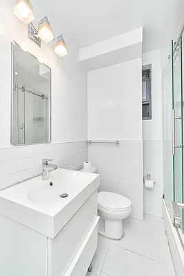 Rented by Living New York | media 13