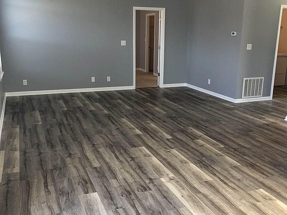 2nd image of 2710 Bond Dr