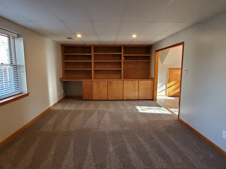 706 Darby Rd #3 — Photo 2