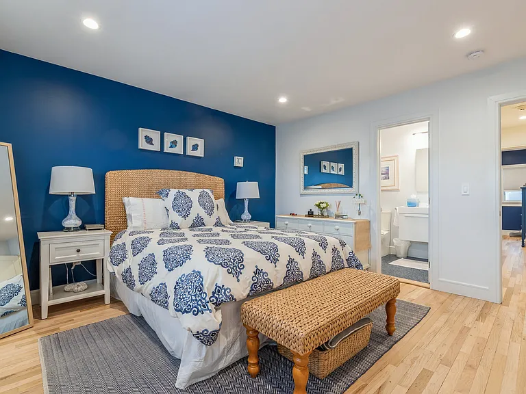 3008 Mitchell Rd — Photo 15