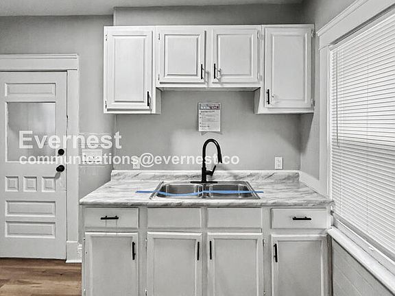 3rd image of 2932 E 118th St #1