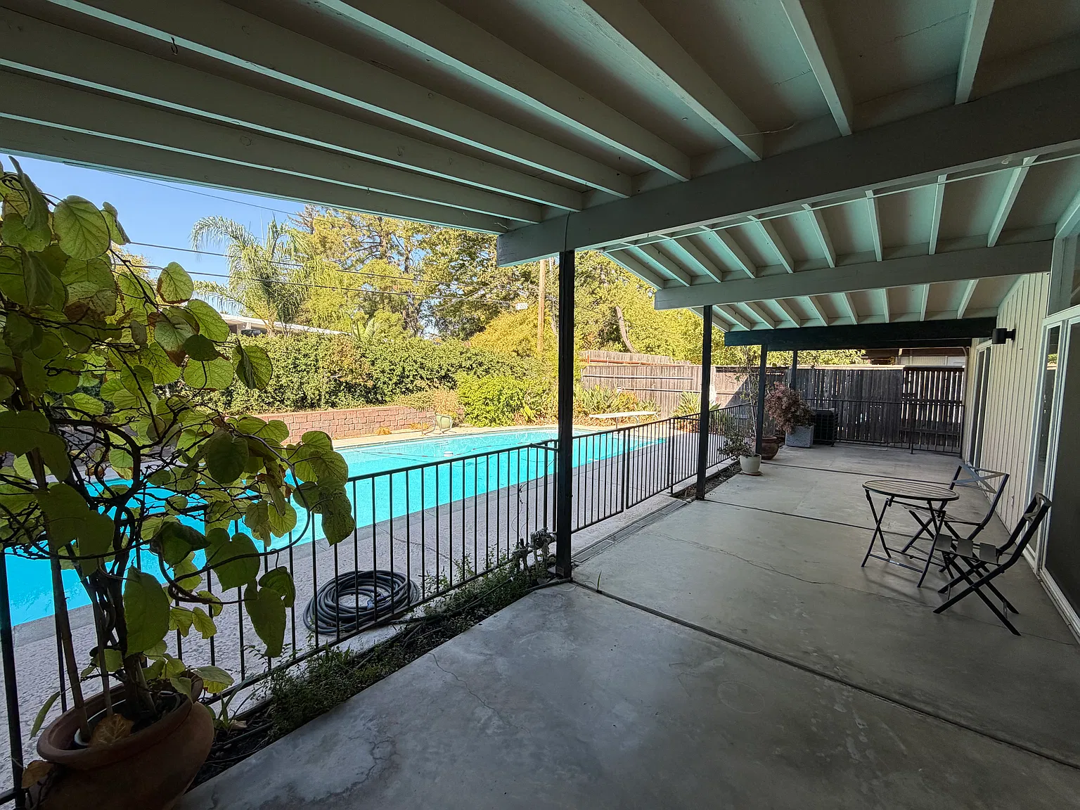 3 bed, 1448 sqft, $3,200 — Photo 3