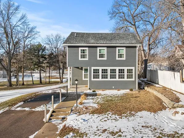 213 N Harold St, Ivanhoe, MN 56142