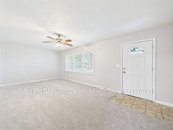 3rd image of 10525 Skiles Ave