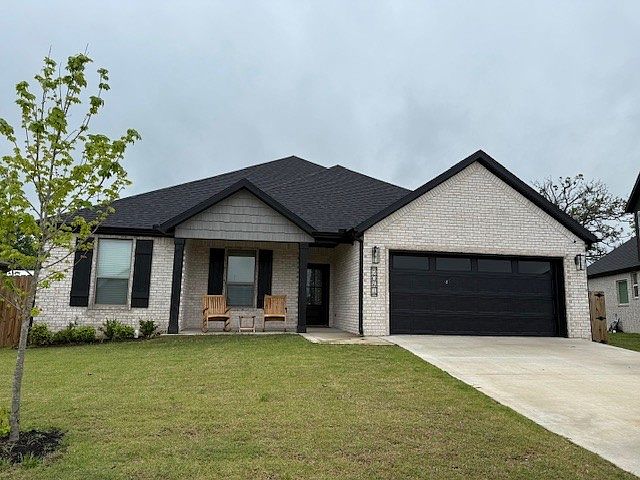 1st image of 2061 Larry Ln