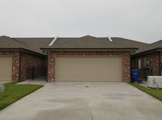 203 Swanson Dr, Thibodaux, LA 70301