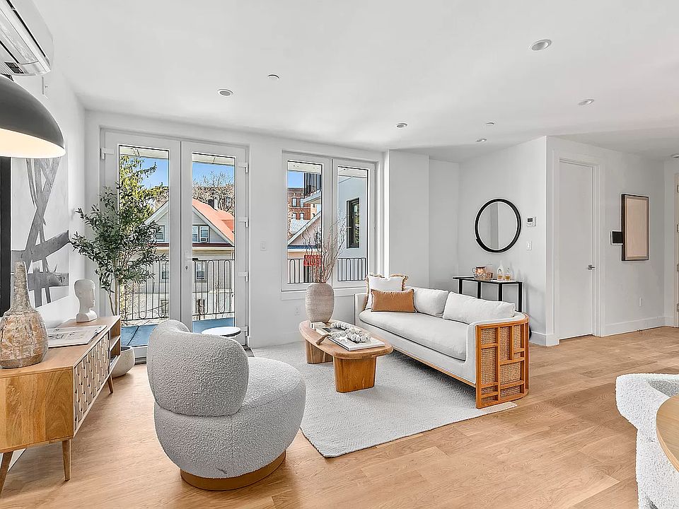 1105 Cortelyou Rd #203, Brooklyn, NY 11218 | Zillow