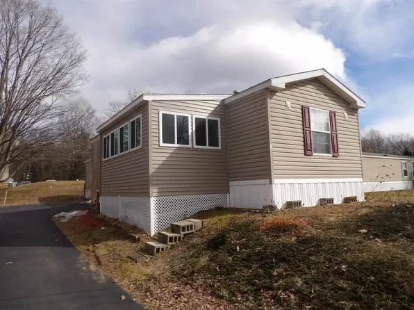 4 Gusty Road #22/11, Tilton, NH 03276