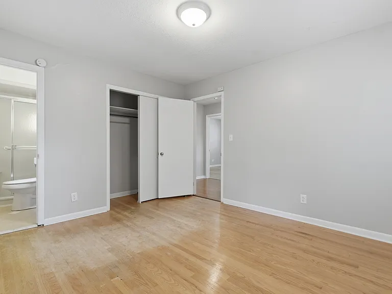 8413 Old Madison Pike — Photo 15