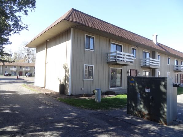 82 S Maple St APT 11, Westfield, MA 01085