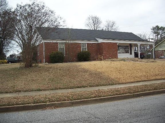 3rd image of 4800 Wooddale Ave
