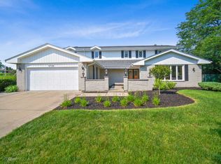 6724 Trenton Ln, Darien, IL 60561