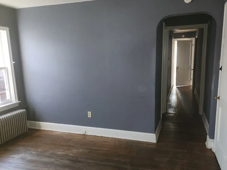 39 N West St #3