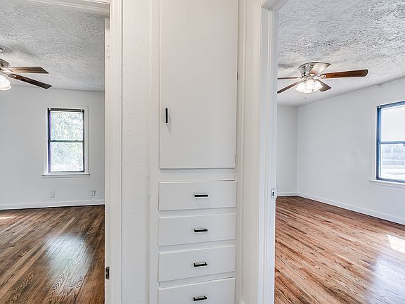 5th image of 2921 NE 17th St