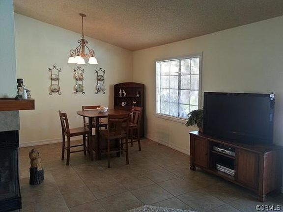 5th image of 25067 Hazelwood Cir