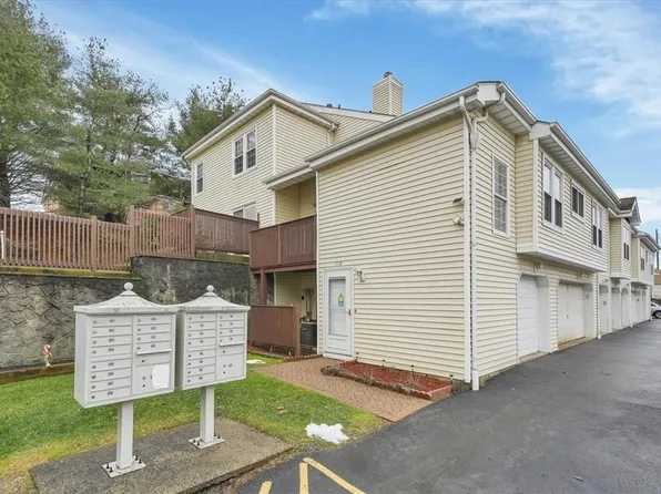 1112 Whispering Hills, Chester, NY 10918