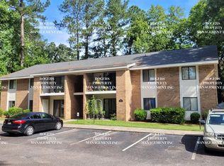 136 Swartz Rd APT B-4, Lexington, SC 29072