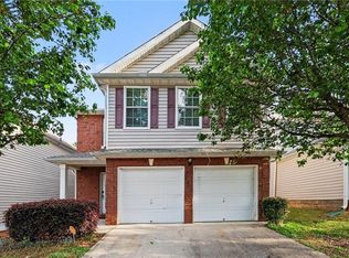1821 Roble Dr, College Park, GA 30349
