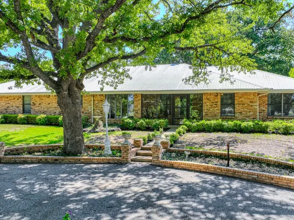 269 Wandering Ln, Weatherford, TX 76086