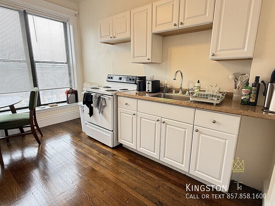 2nd image of 1959 Commonwealth Ave #7R