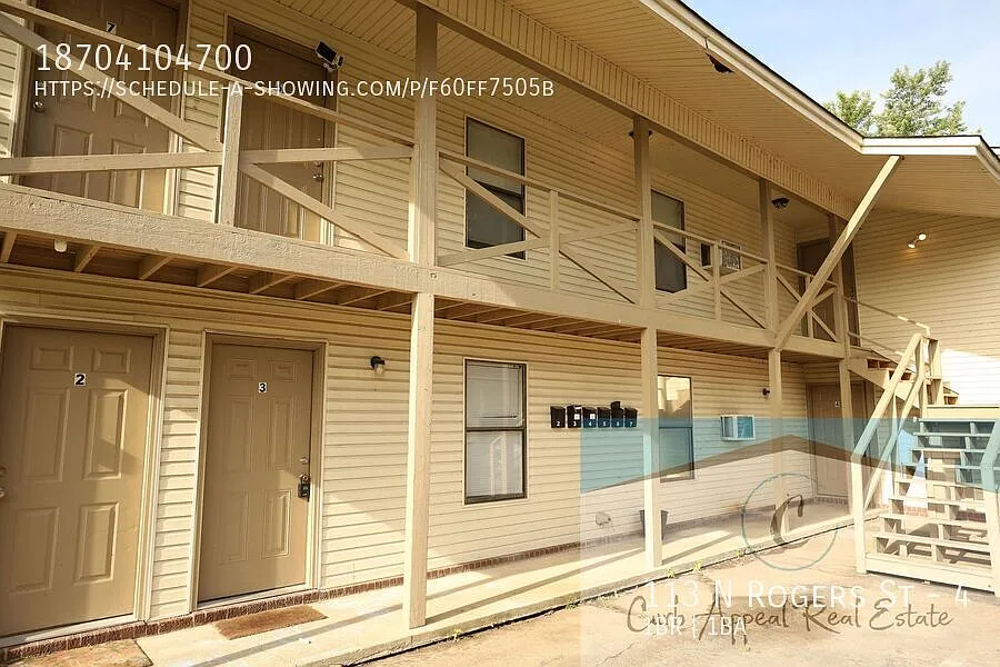 Spacious 1 bed /1 full bath apt — Photo 1