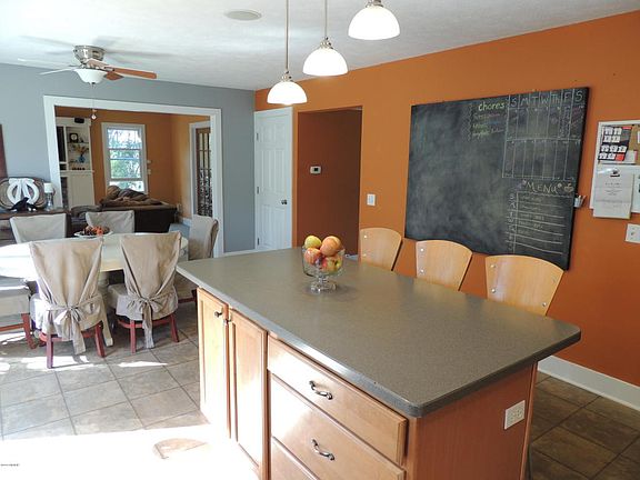 2nd image of 10166 Farm Grove Ct SE