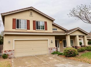 1042 Junction Dr, Manteca, CA