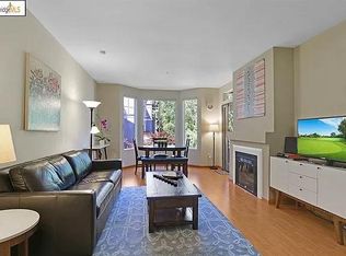 320 Caldecott Ln UNIT 101, Oakland, CA