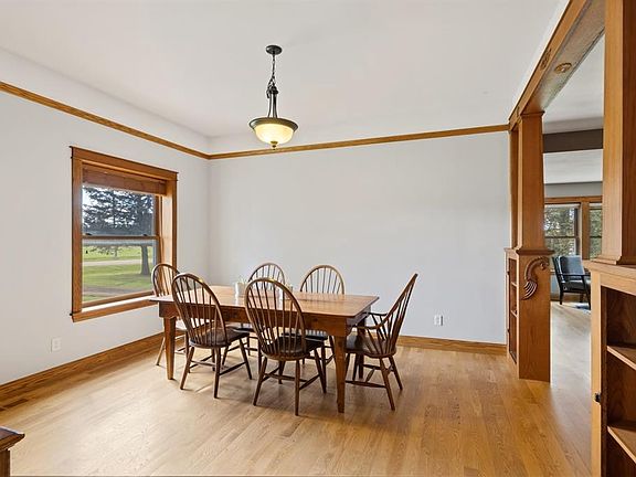 5th image of 553 County Road D