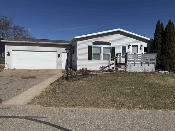 2701 East Main Street #162, Reedsburg, WI 53959