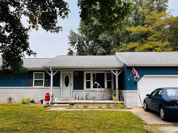 1617 Green Street Rd, Centralia, IL 62801