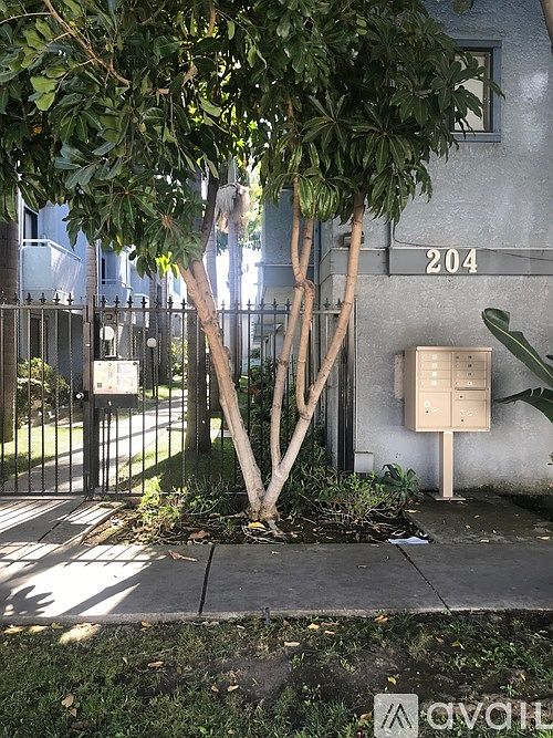 1st image of 204 E Plymouth St APT 18