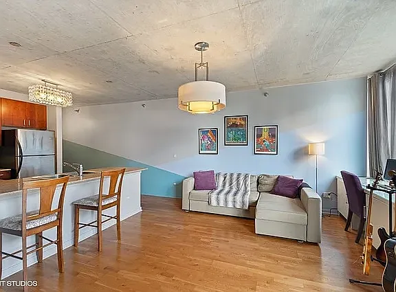 1 bed, 670 sqft, $1,995 — Photo 2