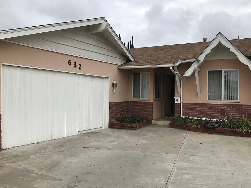 1st image of 632 Carmelita Pl