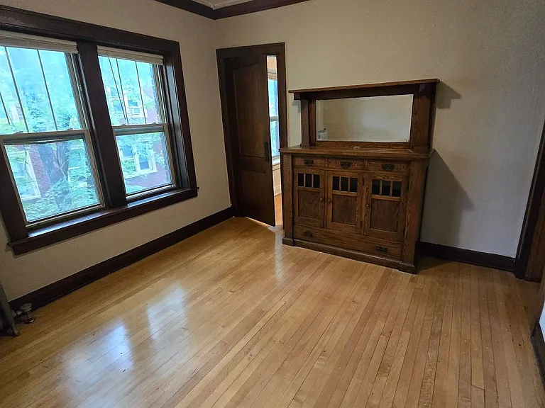 1 bed, 1.0 bath, 700 sqft, $1,095 — Photo 24