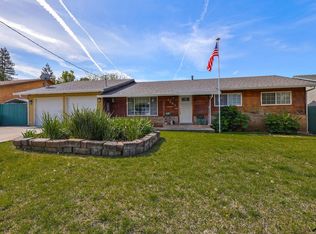 1243 Ledell Dr, Redding, CA 96002