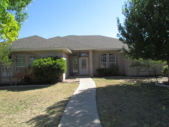 2nd image of 3529 Shadyhill Dr