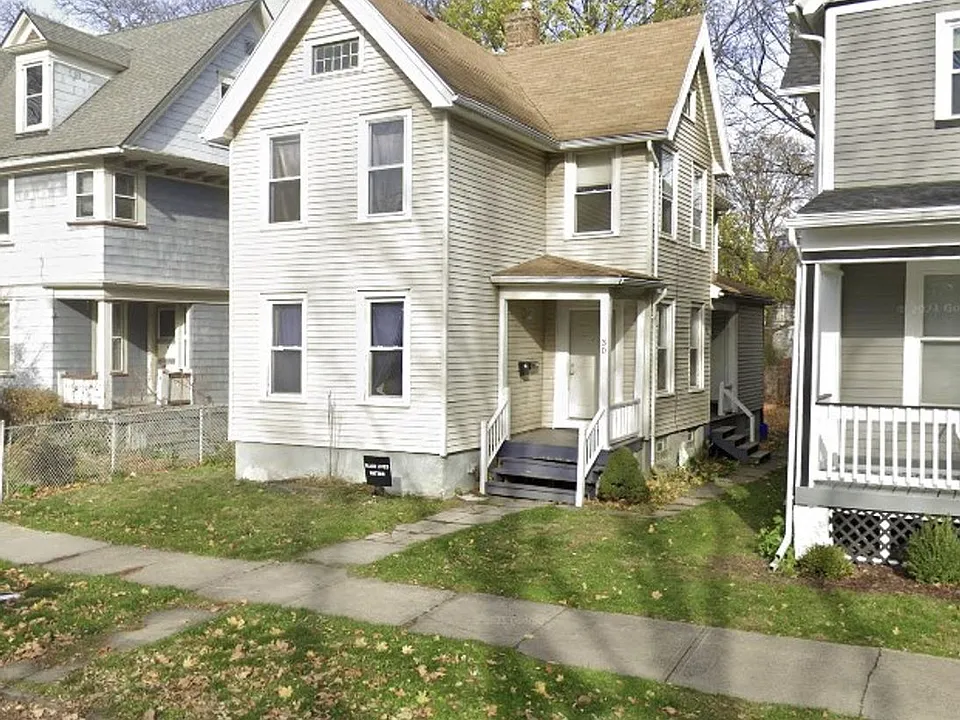 30 Hickory St #2