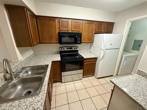 25144 Budde Rd APT 7, Spring, TX 77380