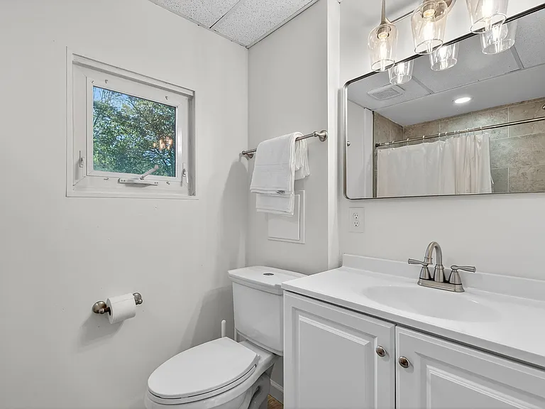 2544 Spring Forest Rd — Photo 39