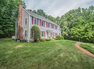 7 Burton Ln, North Chelmsford, MA 01863