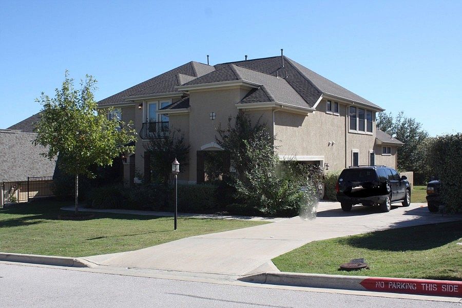 2nd image of 113 Whitley Dr