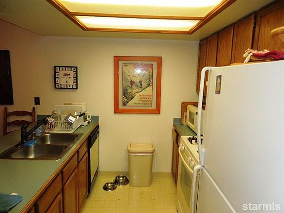 2nd image of 1120 Kirkwood Meadows Dr #33