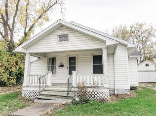 1105 W Main St, Robinson, IL 62454