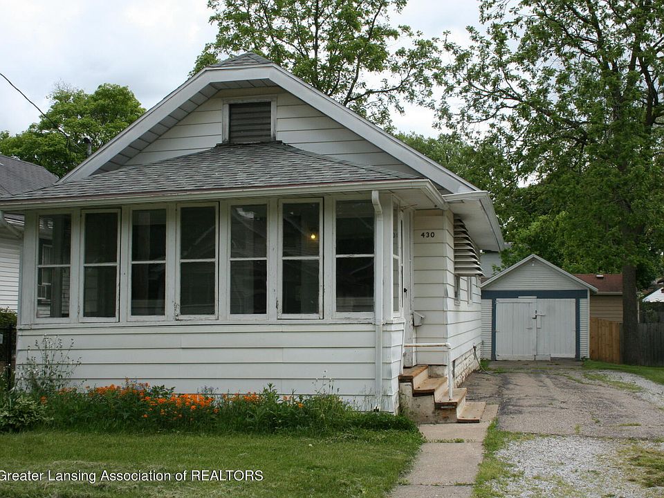 1st image of 430 N Foster Ave