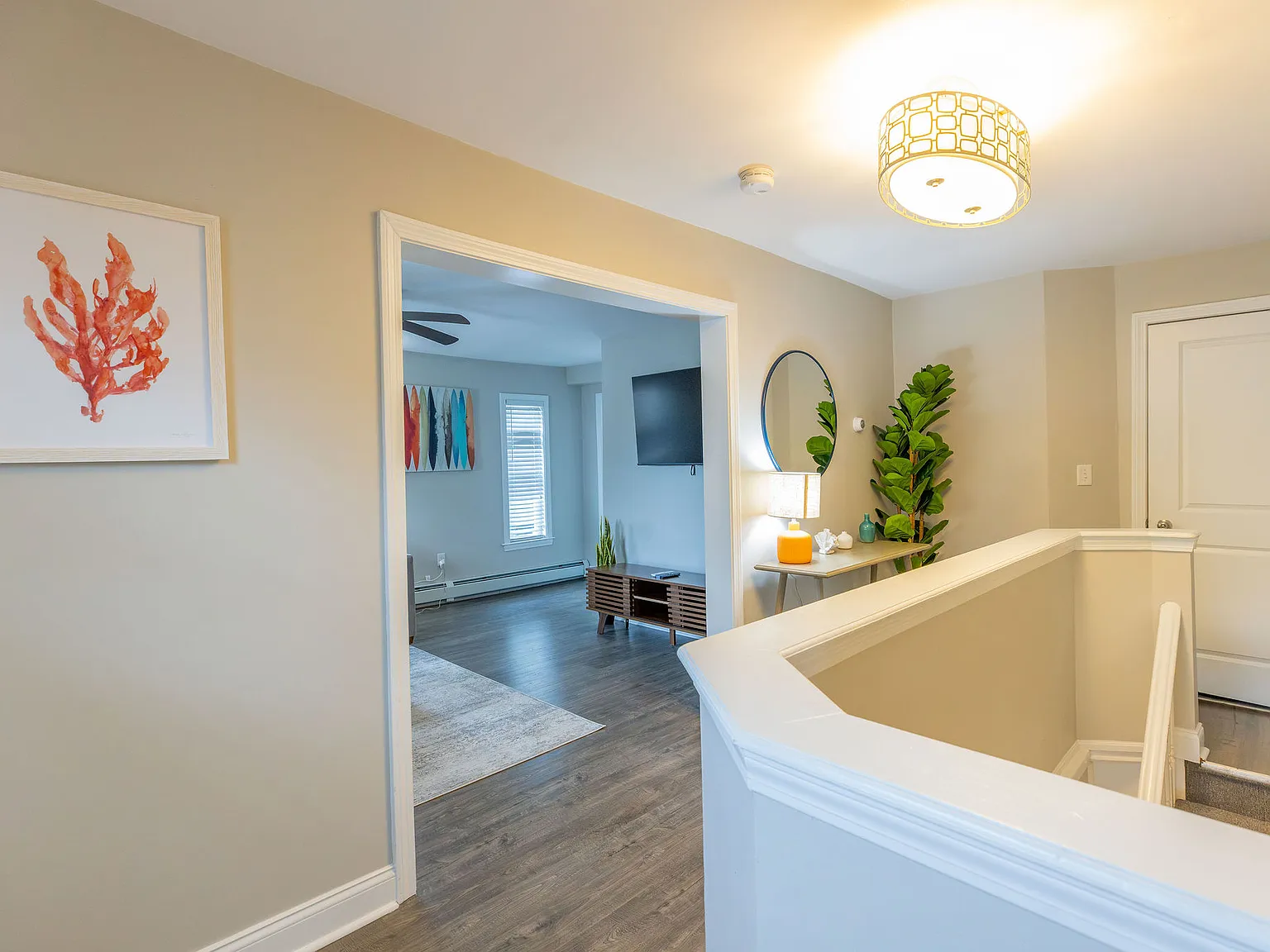 2 bed, 1000 sqft, $2,800 — Photo 3