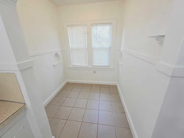 Breakfast nook in the kitchen