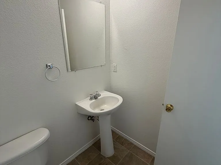6901 Don Xavier Ave SW — Photo 27