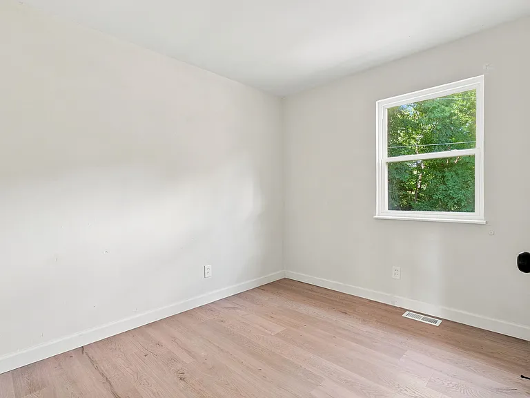 2216 Jackson Dr — Photo 21